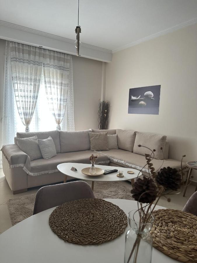 Arya Guesthouse Polígirosz Kültér fotó